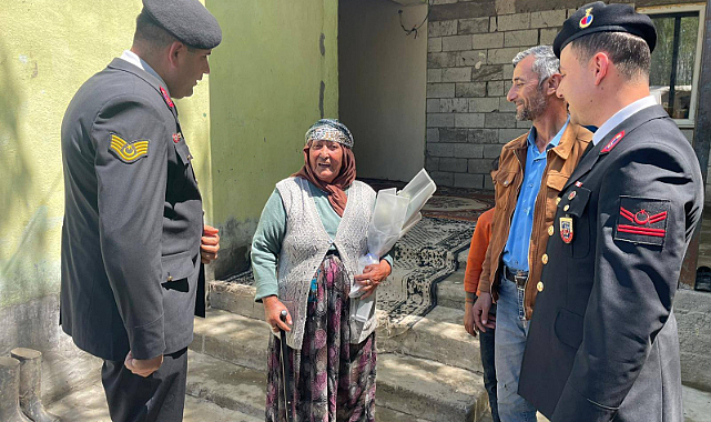 Karakoyunlu'da Şehit ve Gazi Annelerine Anlamlı Anneler Günü Ziyareti
