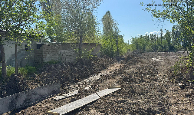 Kasımcan Köyü'nde Beton Kanal Çalışması başladı