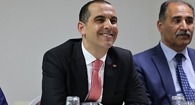 M. Fırat Taşolar, okul ziyaretleri kapsamında Milli Eğitim Vakfı Anadolu Lisesini ziyaret etti.