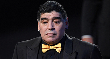 Maradona'nın ölümündeki sır perdesi aralanıyor! İki doktor hakim karşısında