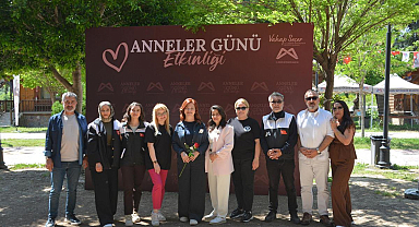 Mersinde şehit annelerine özel program