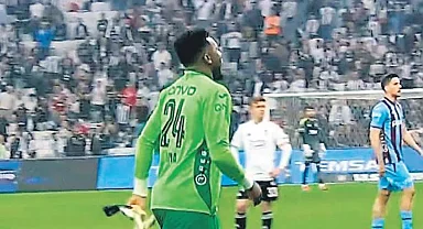 Onana şoku! 7. dakikada çıktı