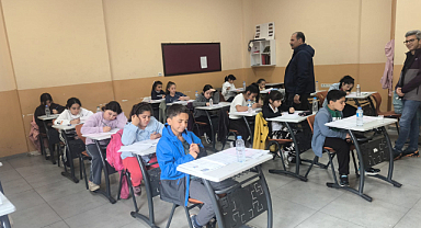 Proje İmam Hatip Ortaokulu Sınavına Yoğun İlgi