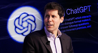 Sam Altman tükürdüğünü yaladı