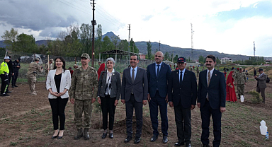 Şehit Üsteğmen Hakan Özkaner İçin Fidan Dikildi
