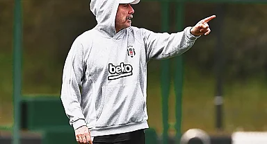 Sergen Yalçın’dan yıldız stopere onay! Beşiktaş düğmeye bastı...