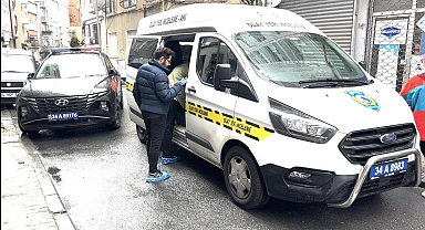 Şişlide eski sevgilisinin evini bastı; kadının erkek arkadaşını 7 yerinden bıçakladı