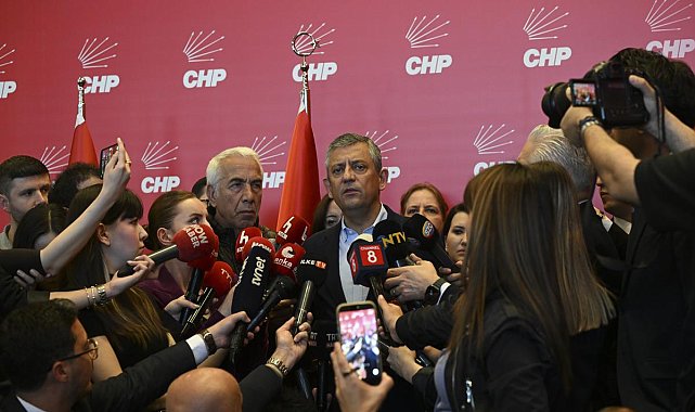 SON DAKİKA | Özgür Özel'den 'Uzlaşı yok!' mesajı: 40 gün içinde kurultay toplanmalı