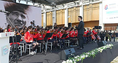 Uluslararası İstanbul Çocuk ve Gençlik Sanat Bienalinde 23 Nisana özel etkinlikler