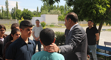 Aziz Gün Köy Okullarında İncelemelerde Bulundu