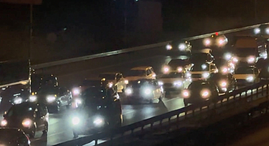 Bayram tatili dönüşü İstanbul girişinde trafik yoğunluğu