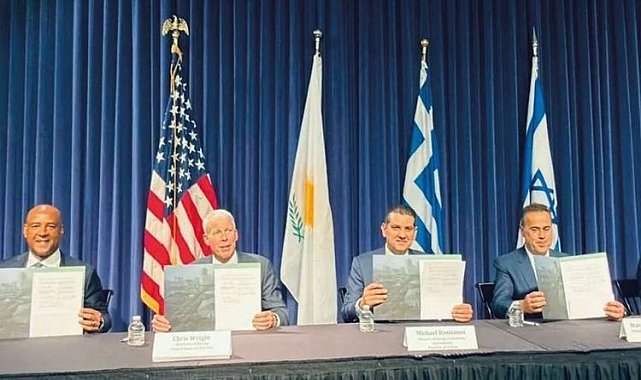 'EastMed' rafa kalktı... Enerji merkezi açıldı