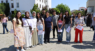 Haydar Aliyev Fen Lisesi'nde Karne Sevinci Ödülle Taçlandı