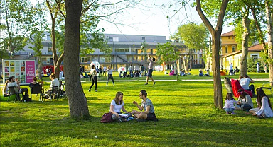 İstanbul Bilgi Üniversitesi açıldı mı? Resmi Gazete'de yayımlandı! İstanbul Bilgi Üniversitesinde eğitim devam edecek mi?