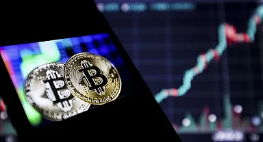 Savaşta almadığı darbeyi barışta aldı! Bitcoin çok sert düştü, 200 binden fazla yatırımcı tasfiye edildi