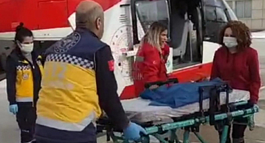 Şenkaya'da Ev Yangını: Ağır Yaralanan Kişi Ambulans Helikopterle Erzurum'a Sevk Edildi