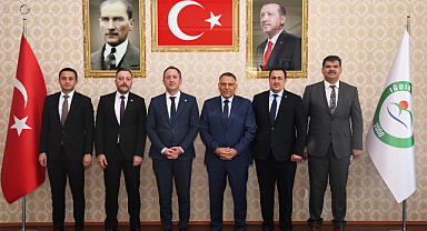 TÜHİS Heyetinden Rektör Gürel’e Ziyaret