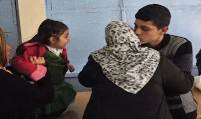 Türkiye'nin konuştuğu katili bayramda ziyaret etti: Nispet yapar gibi fotoğrafını paylaştı
