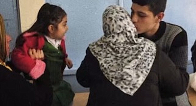 Türkiye'nin konuştuğu katili bayramda ziyaret etti: Nispet yapar gibi fotoğrafını paylaştı