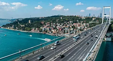 Uraloğlu: Bayramda 29,3 milyon araç otoyol ve köprülerden geçti