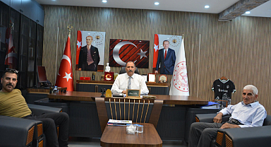 AZMİN ADI YUSUF AKGÜN: KOLLARINI KAYBETTİ, HAYATA SANAT VE SPORLA TUTUNDU