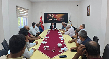 IĞDIR İL ÖZEL İDARESİNDEN KÖYLERE DOKUNAN MESAİ: GENEL SEKRETER ÇARMAN, ARALIKLI MUHTARLARLA BULUŞTU