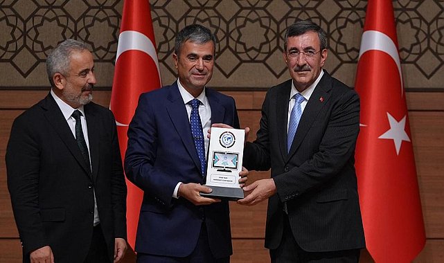 Anadolu Medya Ödüllerinde Demirören Medyaya 3 ödül