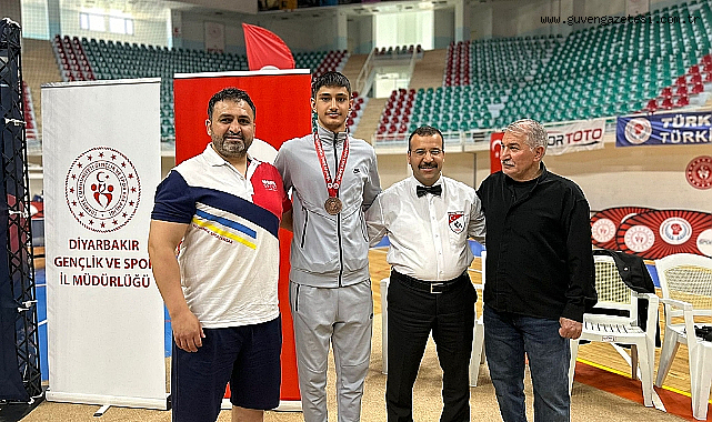 Boks Camiası Tek Yürek: Türk Boksunun Efsane İsmi Ağacan Tabaru Yaşam Mücadelesi Veriyor