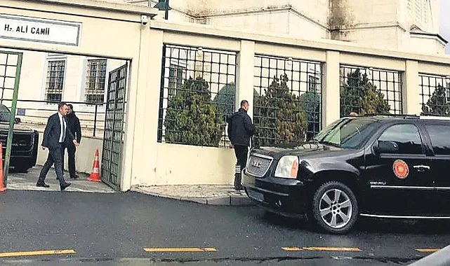 Erdoğan cuma namazını Hz. Ali Camisi'nde kıldı