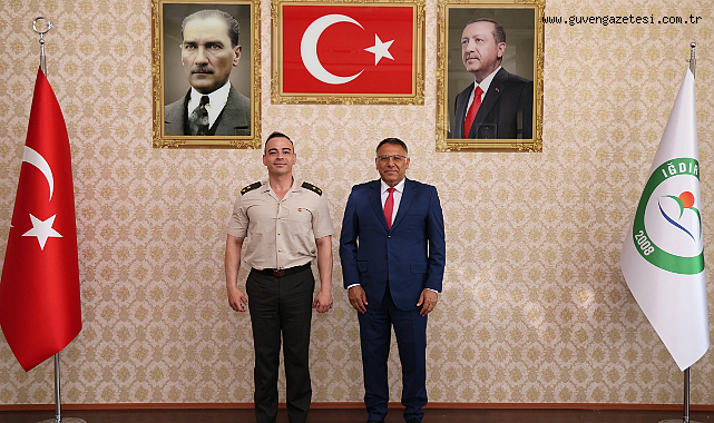 Rektör Gürel’e Nezaket Ziyareti