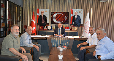 AK PARTİ MECLİS ÜYELERİNDEN İL MİLLİ EĞİTİM MÜDÜRÜ NAİL EKİZ’E 