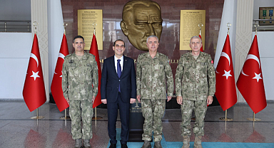 ASKERİ ERKÂNDAN IĞDIR VALİSİ TAŞOLAR’A ÜST DÜZEY ZİYARET