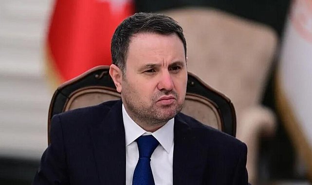 Bakan Gürlek'ten İmamoğlu'na 'şov' tepkisi: