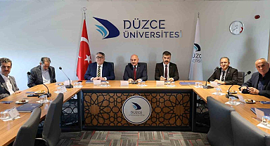 Düzce Üniversitesi danışma kurulu ilk toplantısını gerçekleştirdi