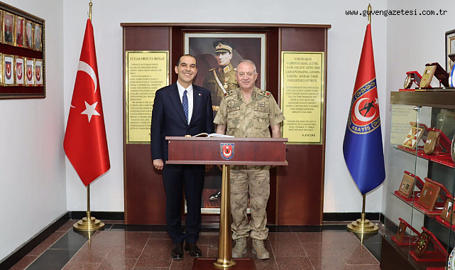 IĞDIR VALİSİ M. FIRAT TAŞOLAR’DAN KORGENERAL YUSUF KENAN TOPÇU’YA ZİYARET