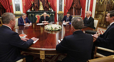 KRİTİK GÖRÜŞME BİTTİ! Putin'den Trump'a mesaj