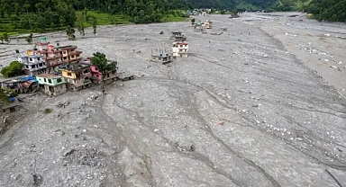 Nepal'deki selde can kaybı 1290'a yükseldi