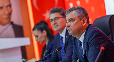 Özgür Özel'den Melih Gökçek çıkışı: