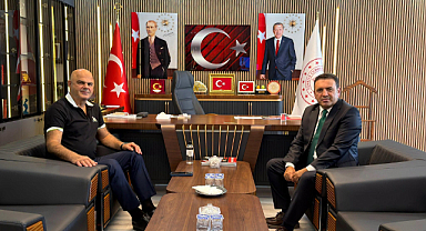 TUZLUCA BELEDİYE BAŞKANI TÜRKAN VE MUHTAR YILDIZ’DAN MİLLİ EĞİTİM MÜDÜRÜ EKİZ’E ZİYARET